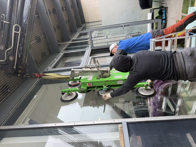 About Hanwell Double Glazing