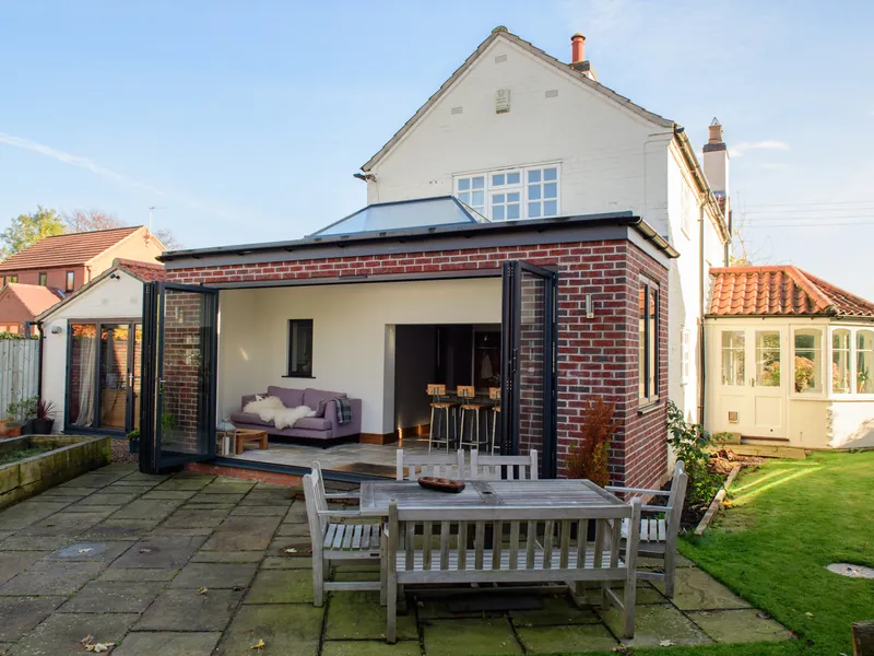 Bifold Hanwell