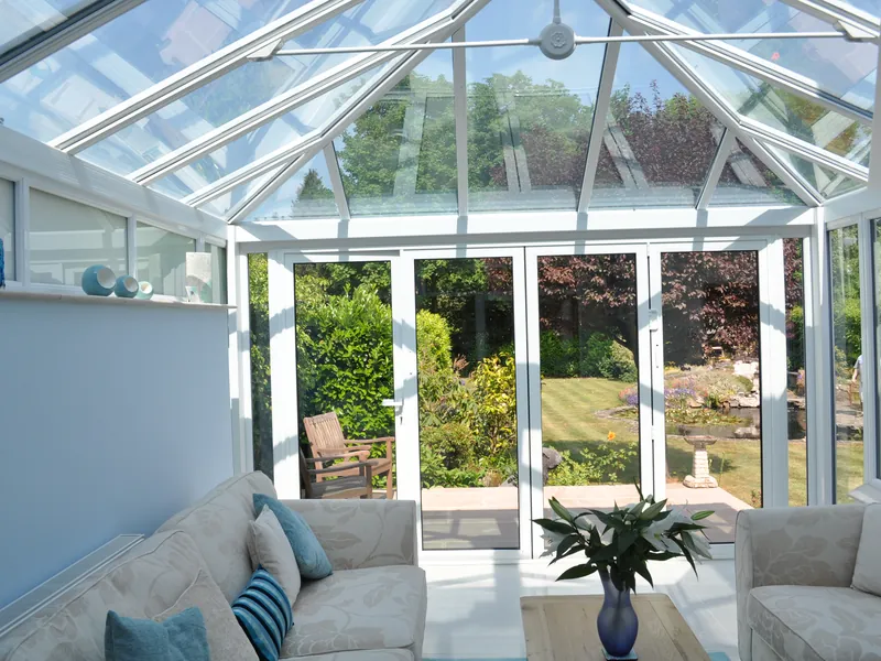Bifold Hanwell