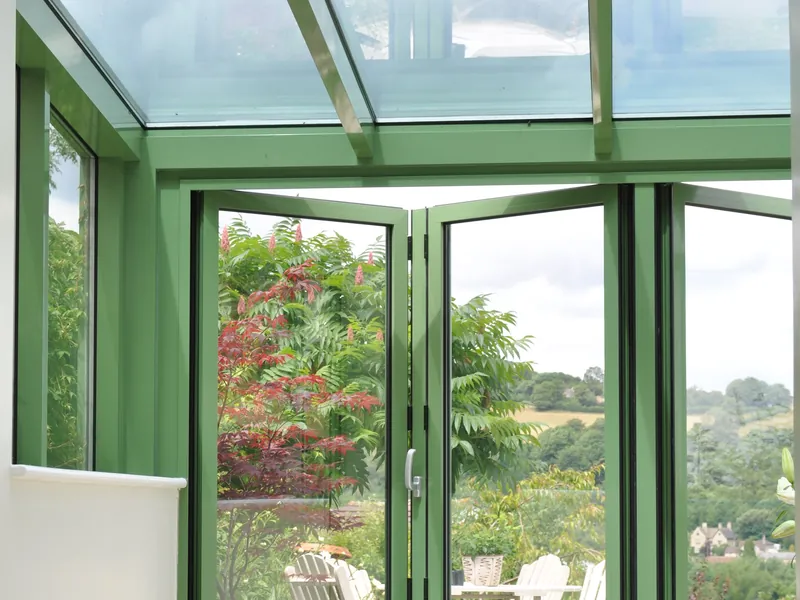 Bifold Hanwell