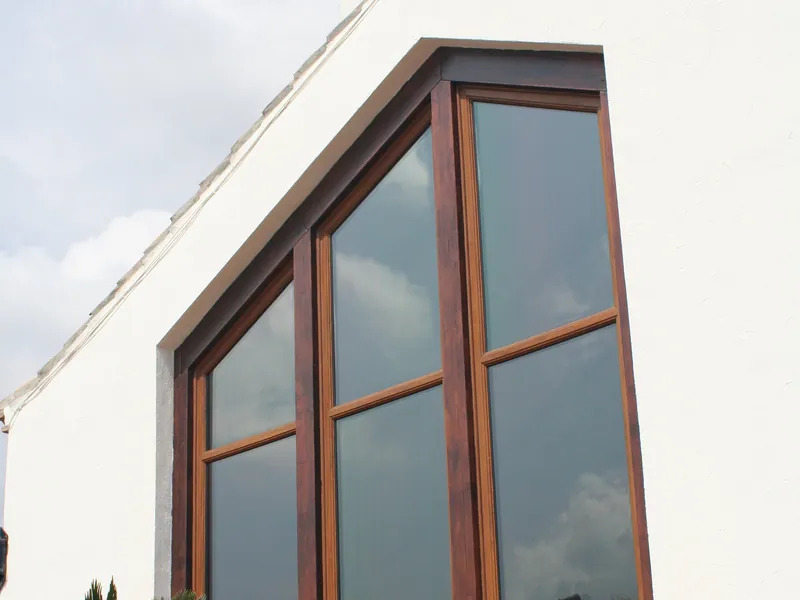 Bow Windows — Gallery Hanwell